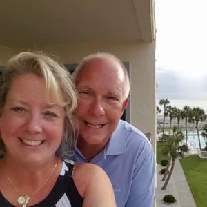 Meet your Posher, Leigh